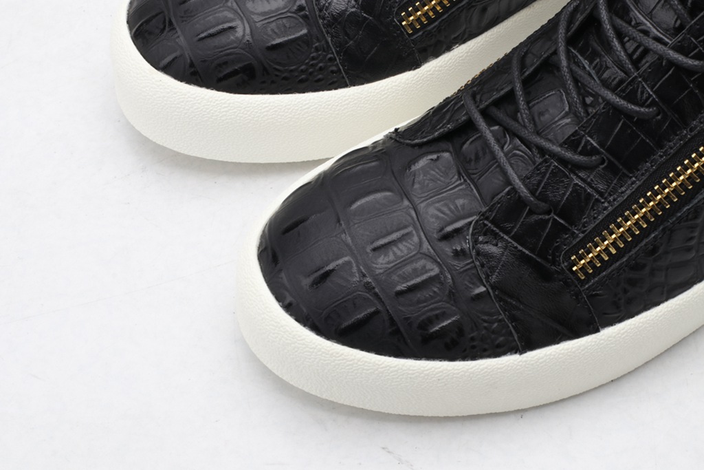 C*L Sneaker